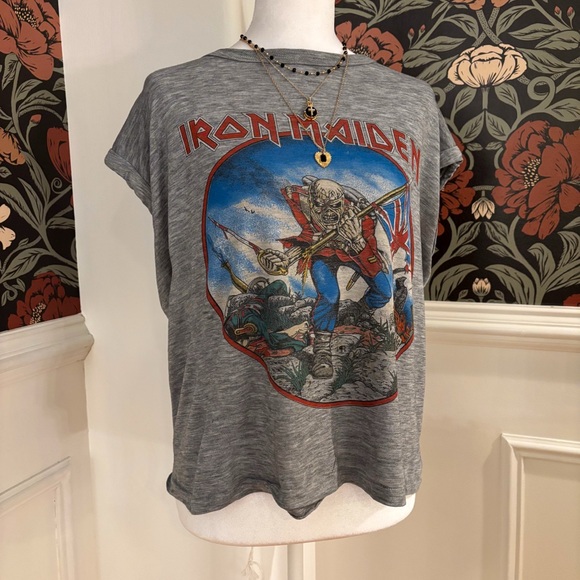 Vintage Tops - Vintage 1983 Iron Maiden Graphic Tee 🇬🇧